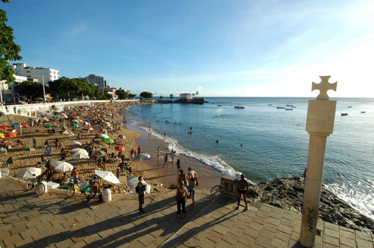 Flat Atlatic City Apart Hotel Barra Ondina Em Salvador Exterior photo